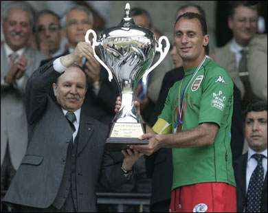 زغدود حمل الموسم الماضي كأس الجزائر وأصبح هذا الموسم خائنا